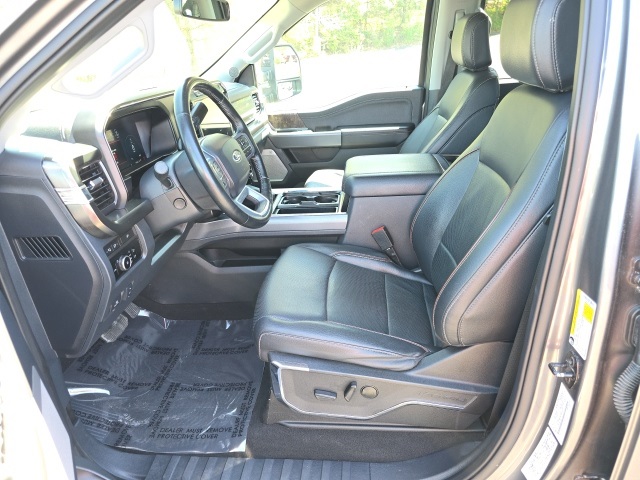 2024 Ford F-350 photo 4