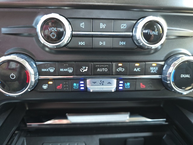 2024 Ford F-350 photo 17