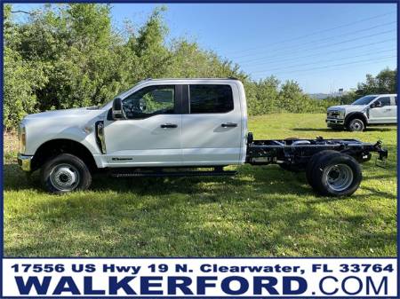 2025 Ford Super Duty F-350 DRW XL