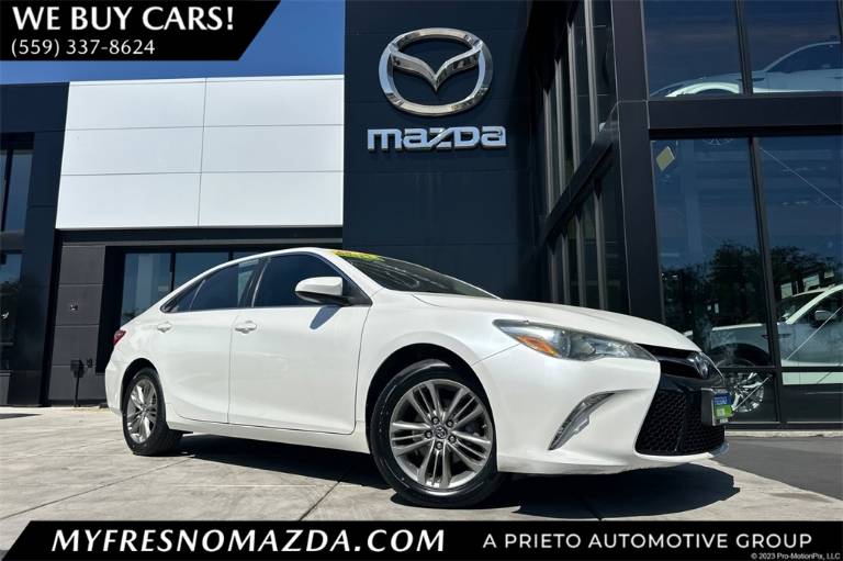 2017 Toyota Camry SE