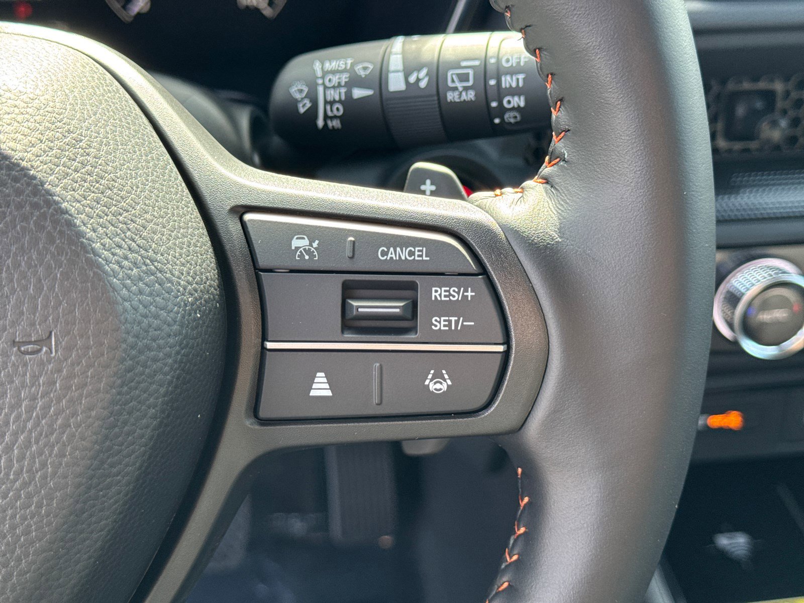 2025 Honda CR-V Hybrid Sport-L photo 16
