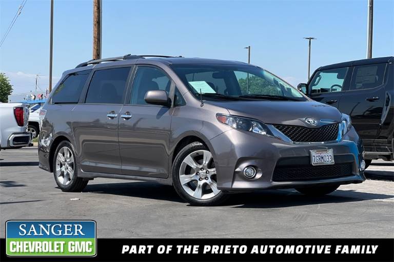 2014 Toyota Sienna SE