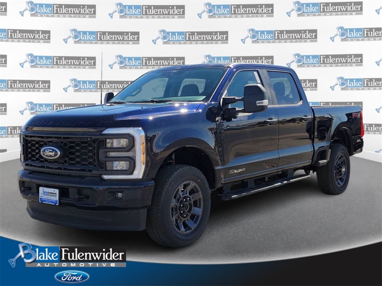 2025 Ford F-250 Super Duty XL's photo