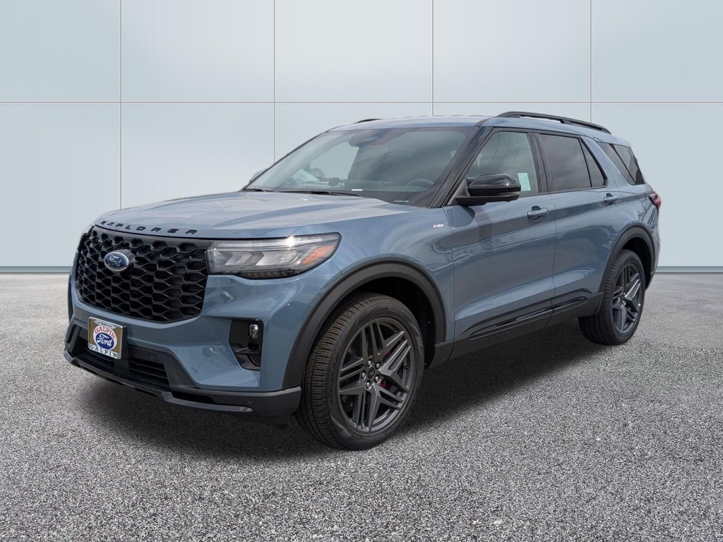 2025 Ford Explorer ST Line