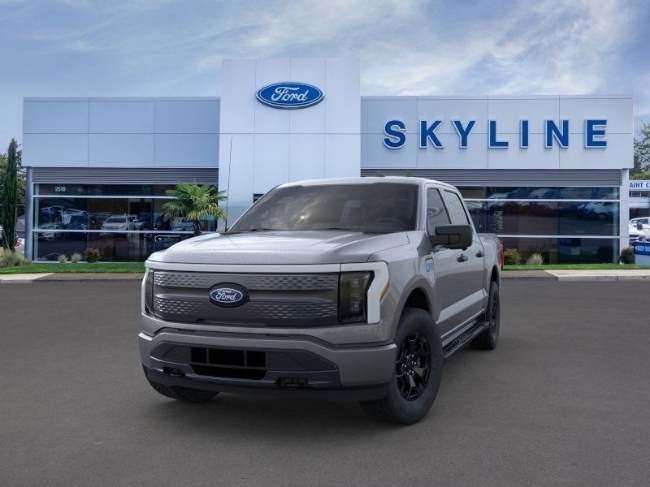 2025 Ford F-150 Lightning XLT
