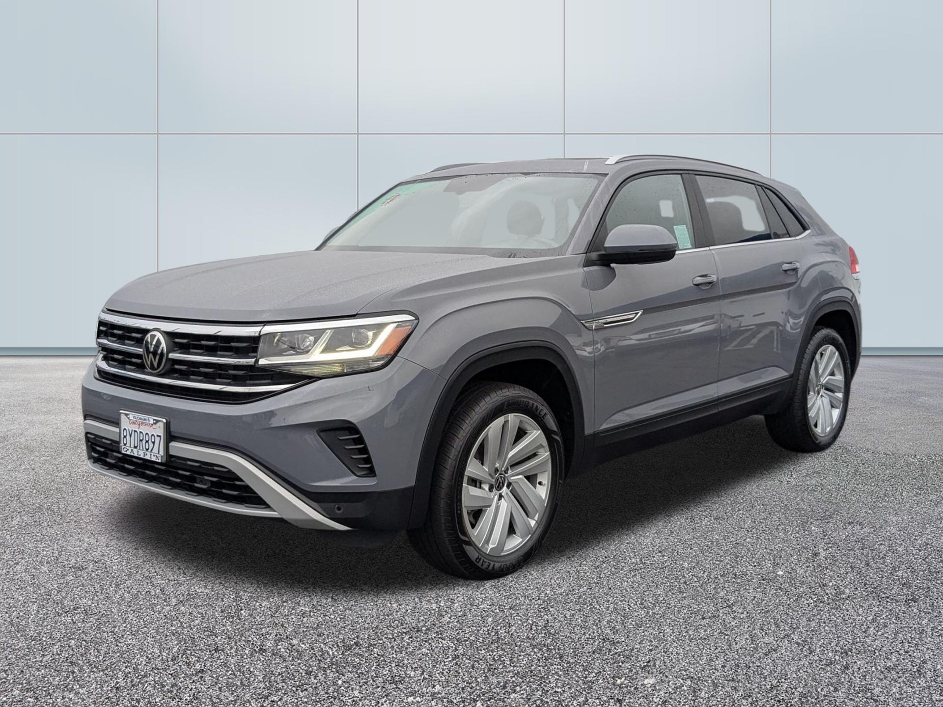 2021 Volkswagen Atlas Cross Sport V6 SEL Premium R-Line photo 2