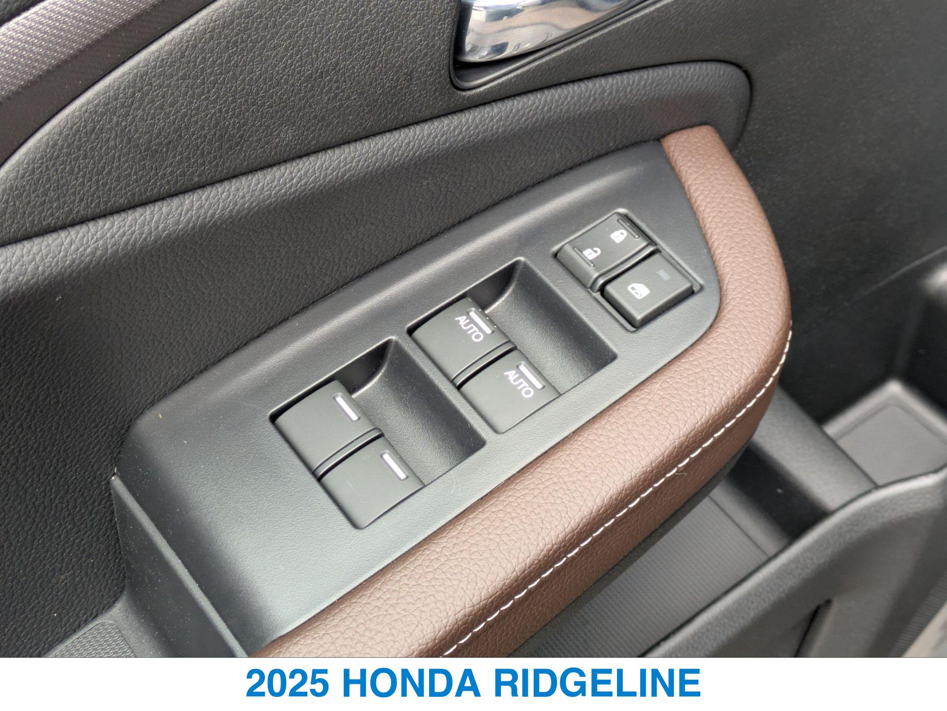 2025 Honda Ridgeline RTL photo 11