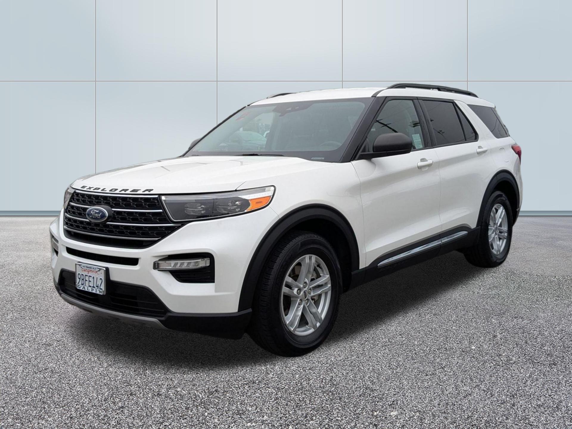 2022 Ford Explorer XLT photo 4