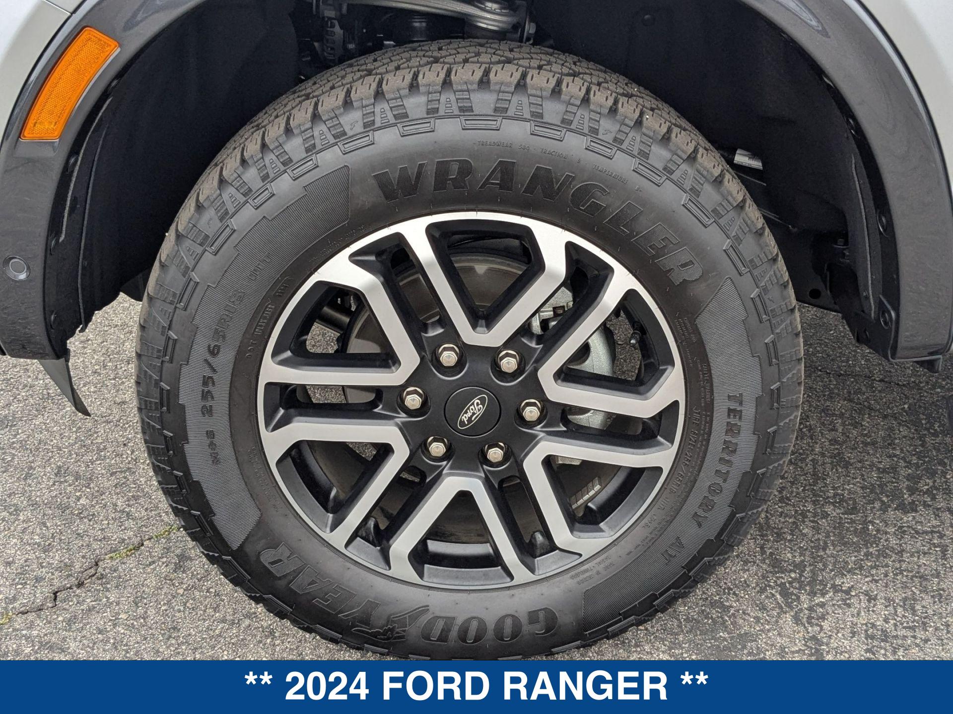 Image 10 of Used 2024 Ford Ranger LARIAT
