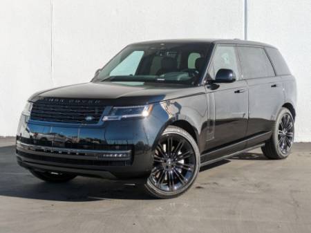 2025 Land Rover Range Rover P530 SE 7 Seat