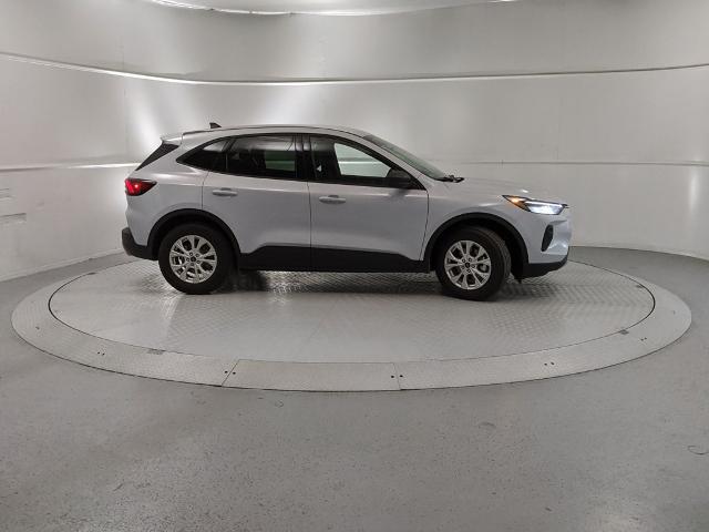 2025 Ford Escape Active photo 2