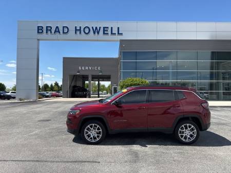 2022 Jeep Compass Latitude LUX