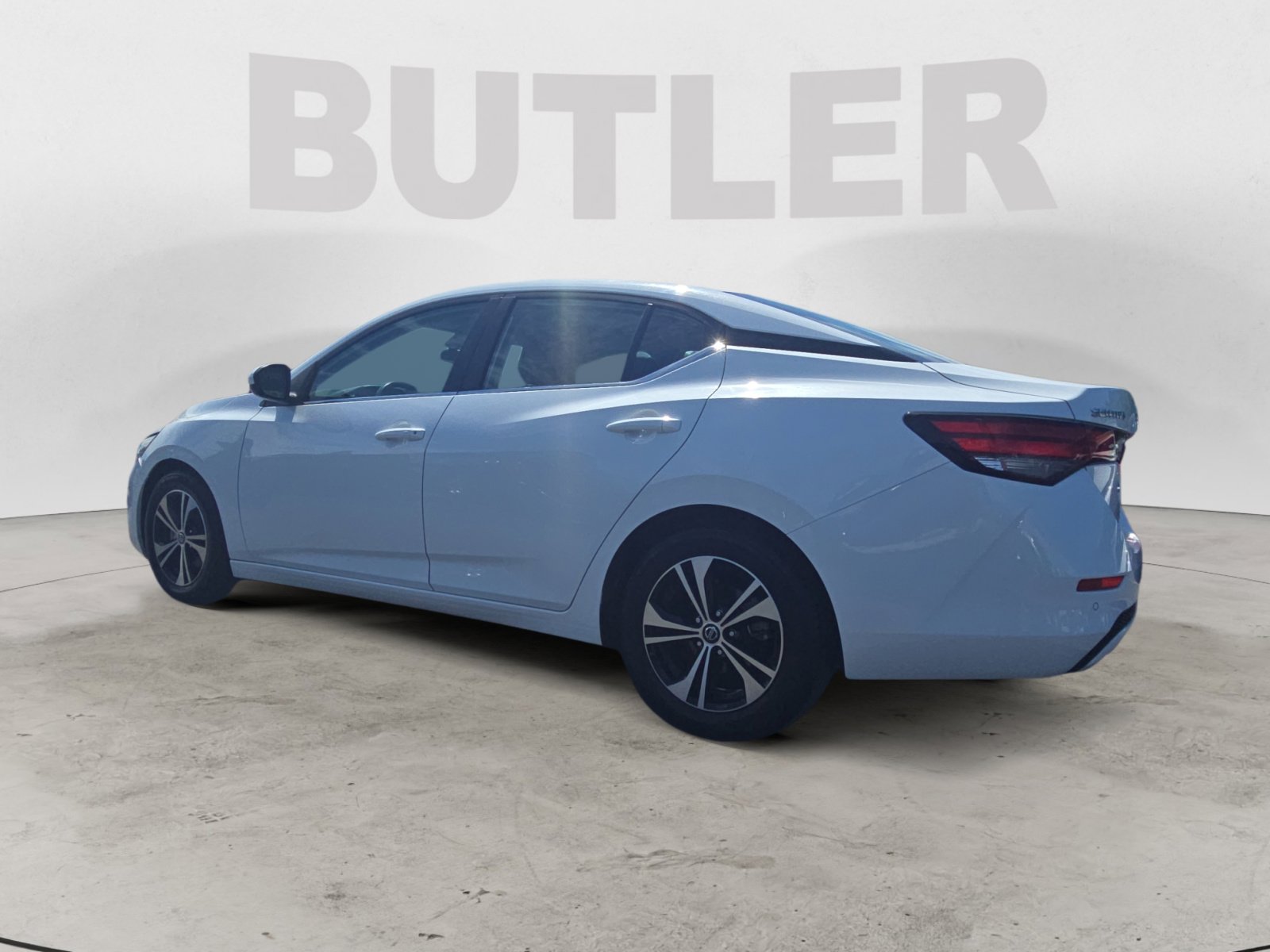 2022 Nissan Sentra SV photo 3