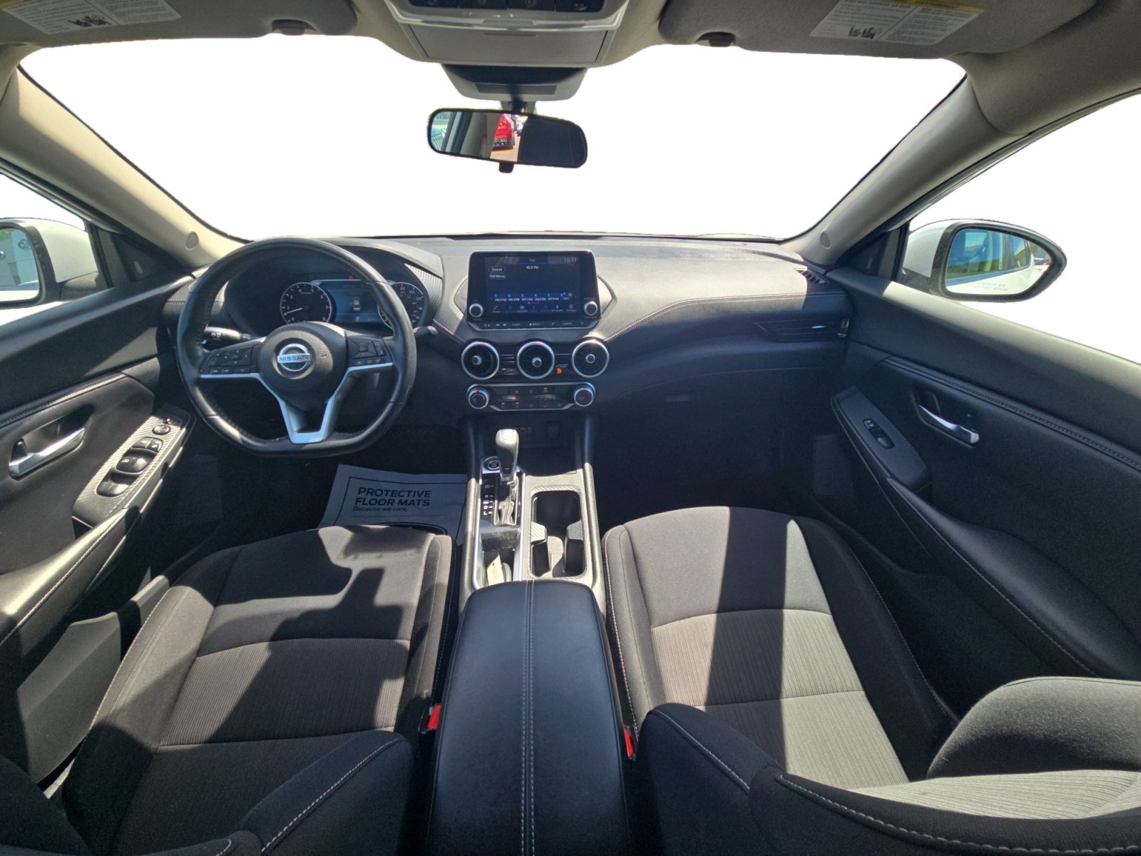 2022 Nissan Sentra SV photo 10