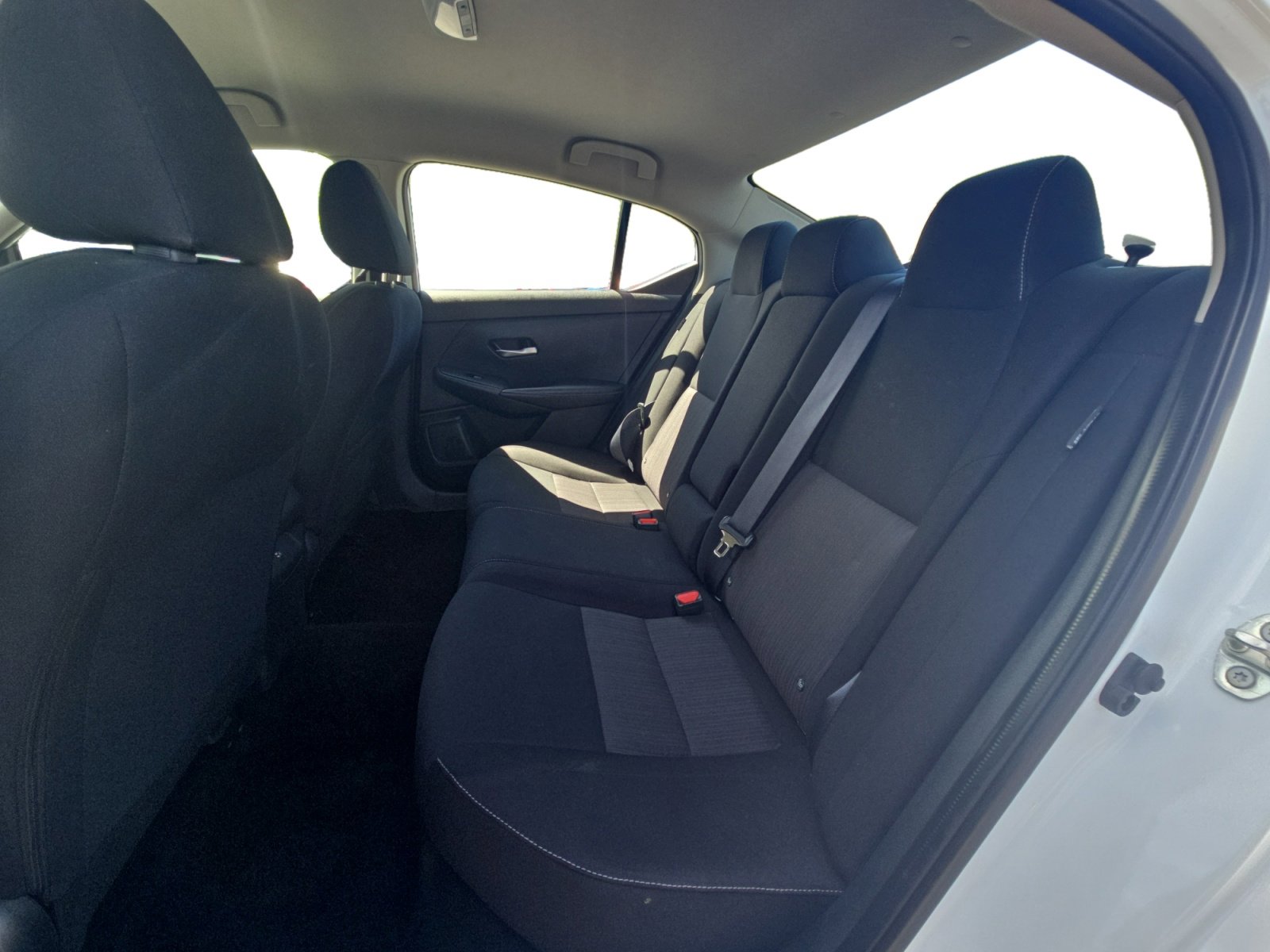 2022 Nissan Sentra SV photo 13