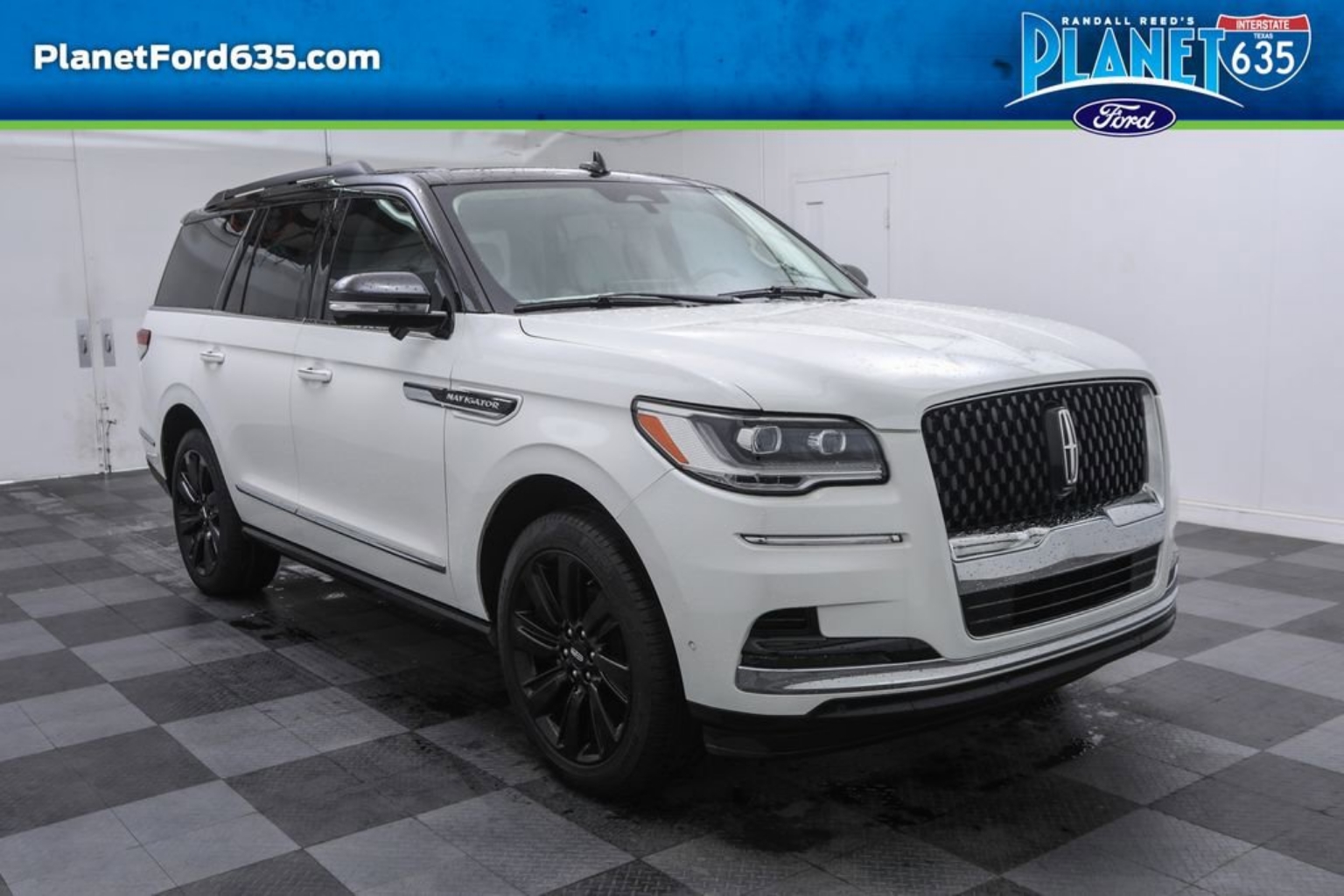 Used 2024 Lincoln Navigator Black Label with VIN 5LMJJ2TG8REL01663 for sale in Garland, TX