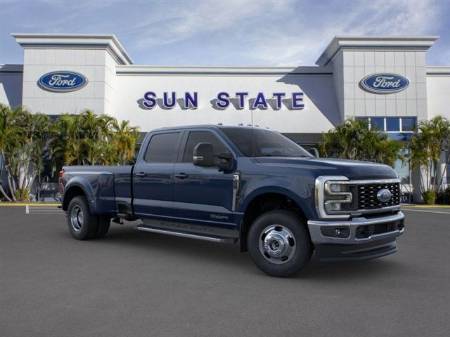2025 Ford Super Duty F-350 DRW LARIAT
