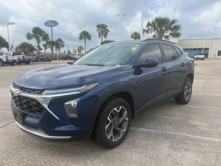 2024 Chevrolet Trax LT