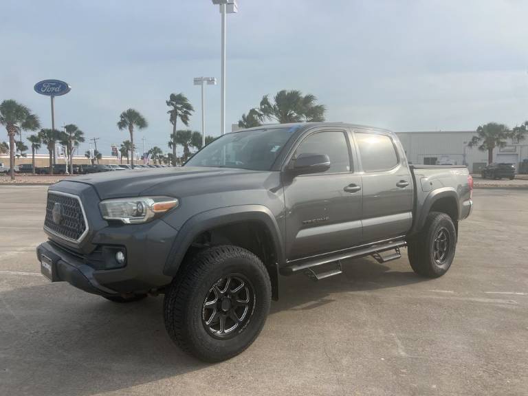 2018 Toyota Tacoma TRD OFF-Road