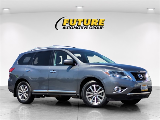 2015 Nissan Pathfinder SL