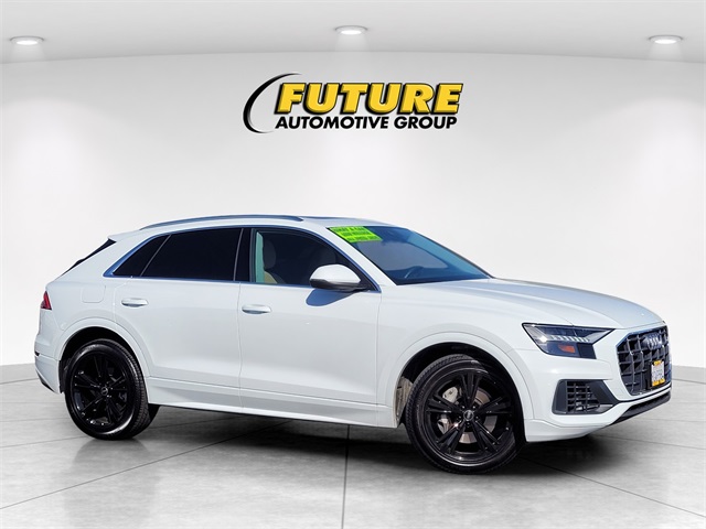 2023 Audi Q8 55 Premium