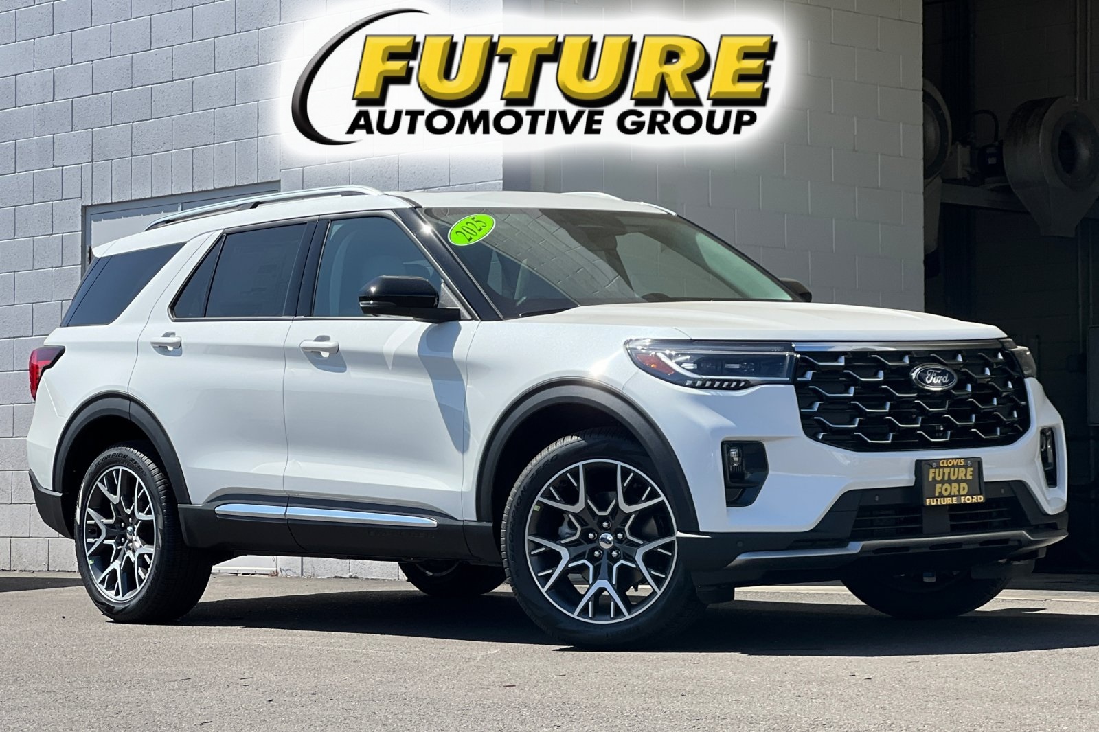 2025 Ford Explorer Platinum