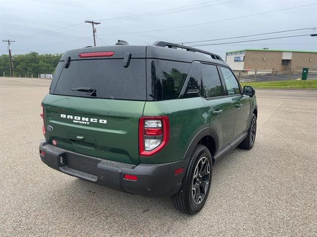 2025 Ford Bronco Sport Outer Banks photo 4