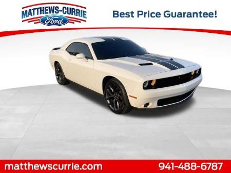 2020 Dodge Challenger SXT