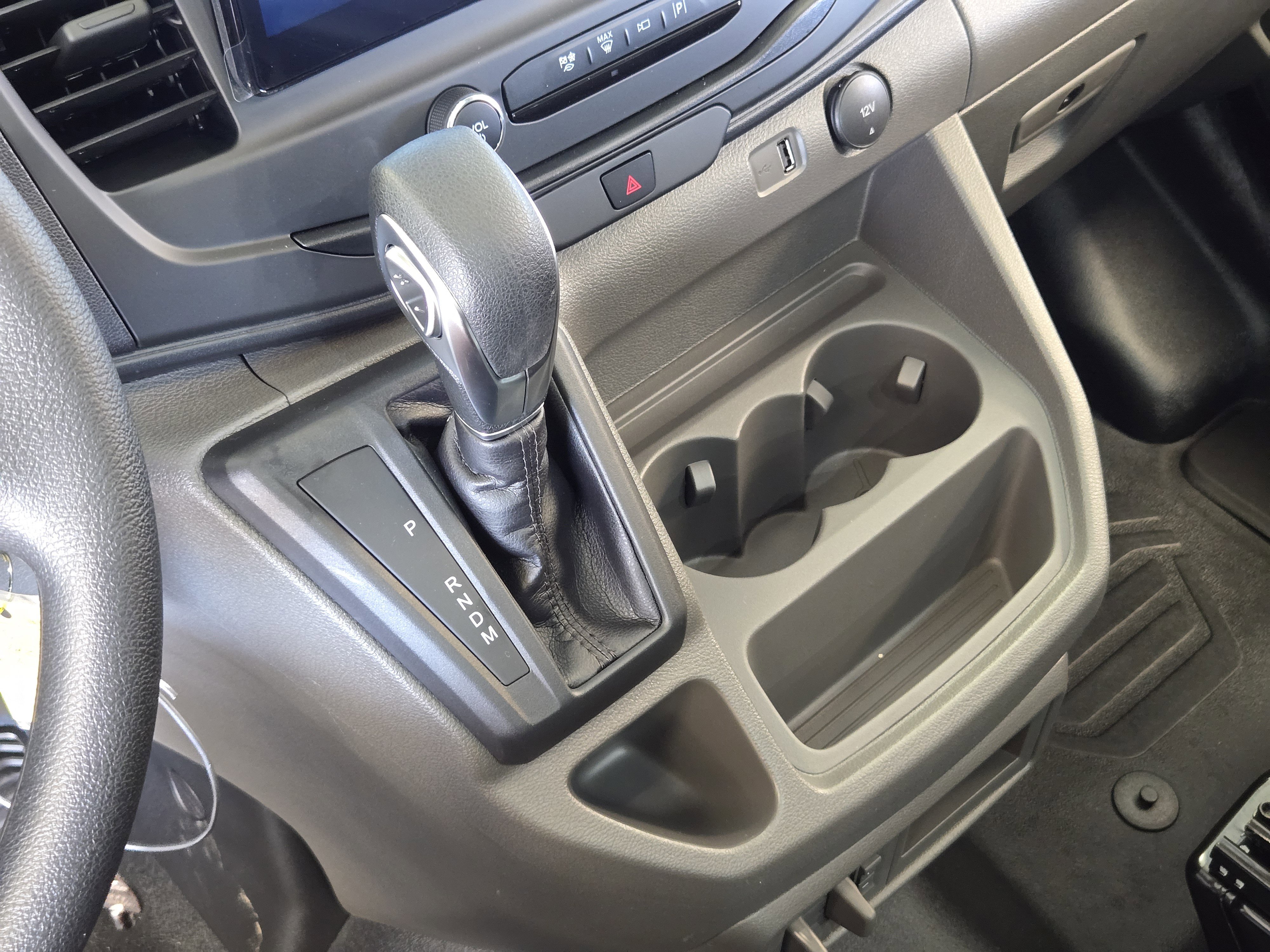 2025 Ford Transit Cargo Van photo 12