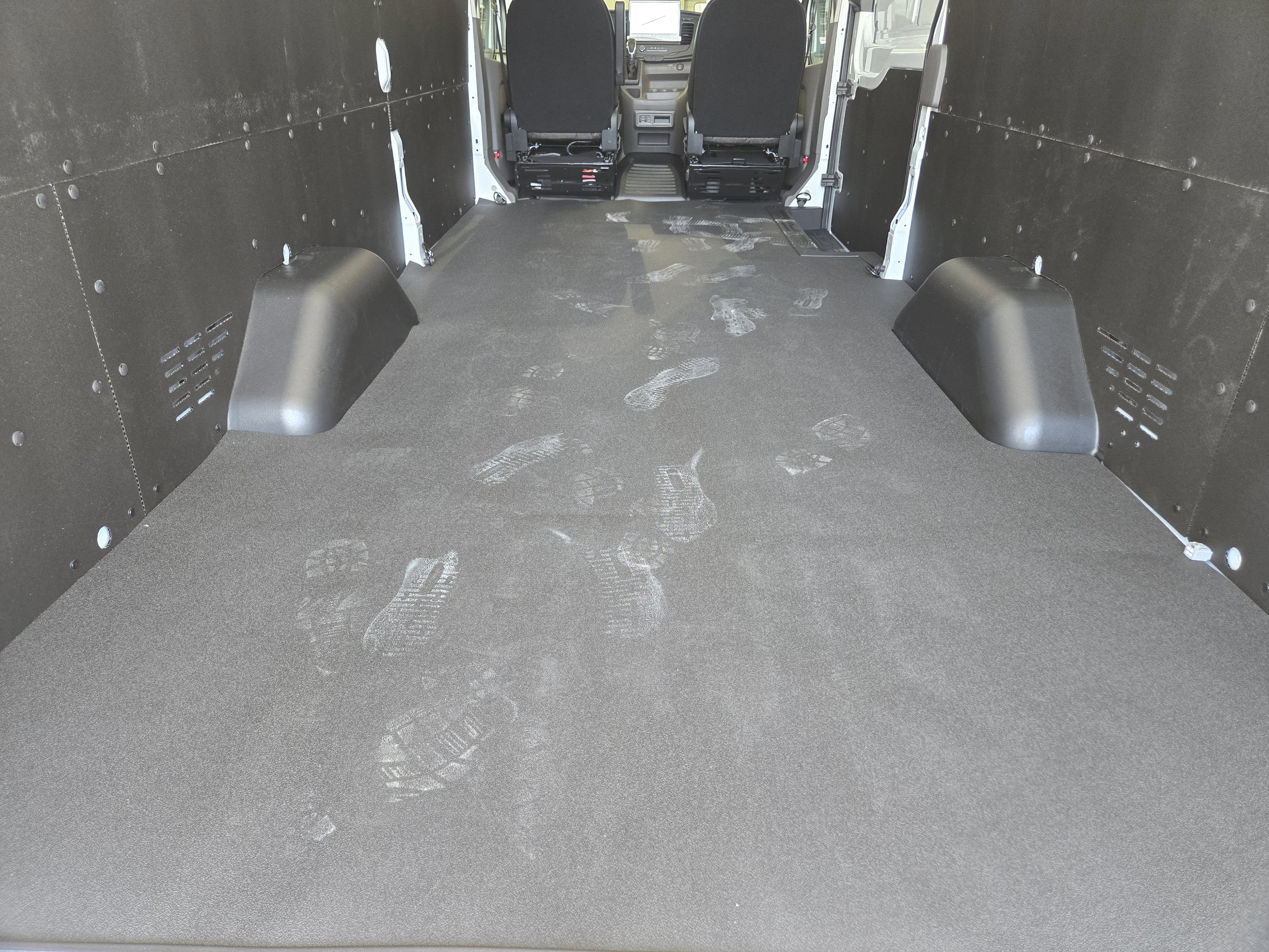2025 Ford Transit Cargo Van photo 19