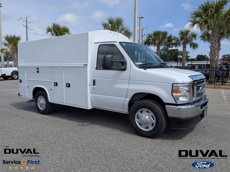 2025 Ford E-350SD Base