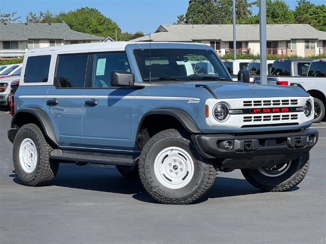 2025 Ford Bronco Heritage Edition