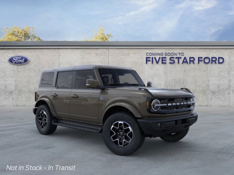 2025 Ford Bronco Outer Banks
