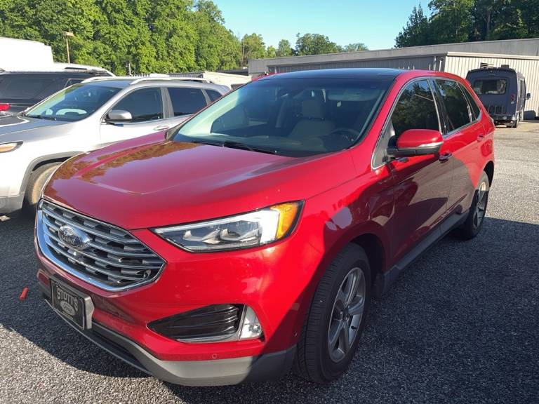 2020 Ford Edge Titanium
