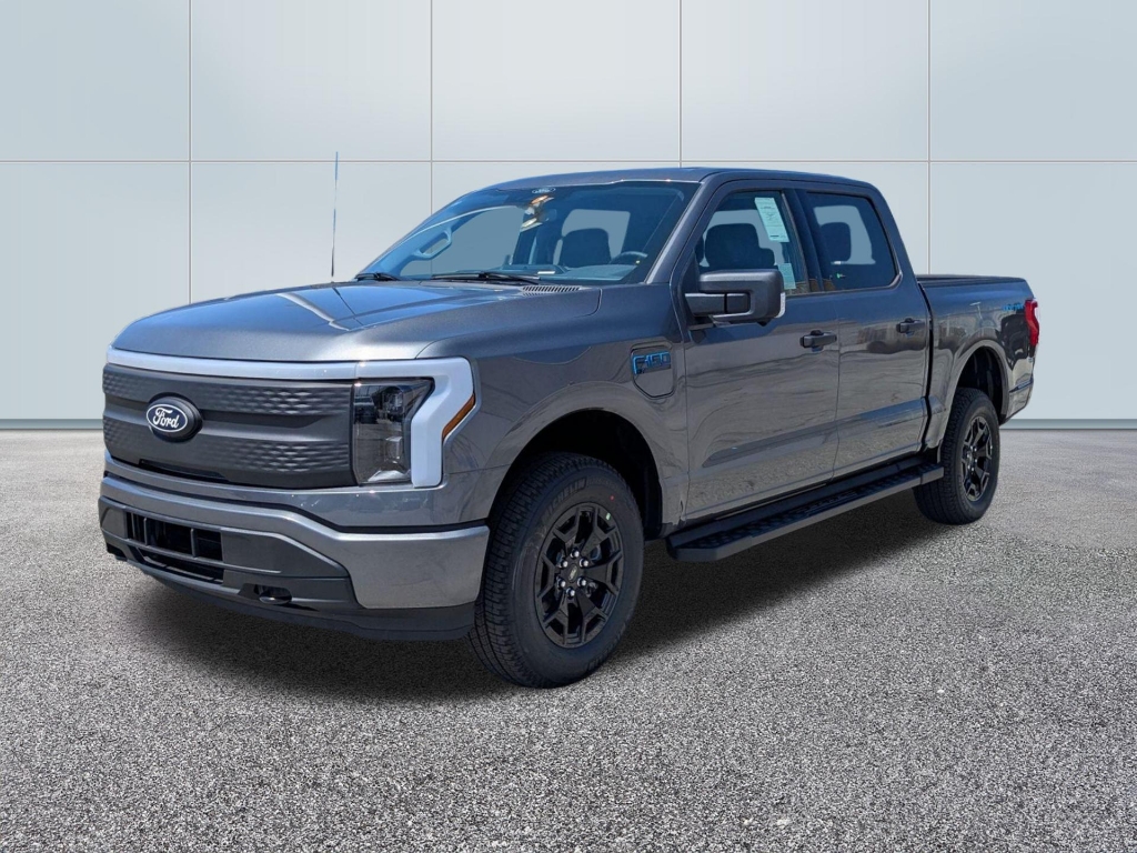 2025 Ford F-150 Lightning XLT