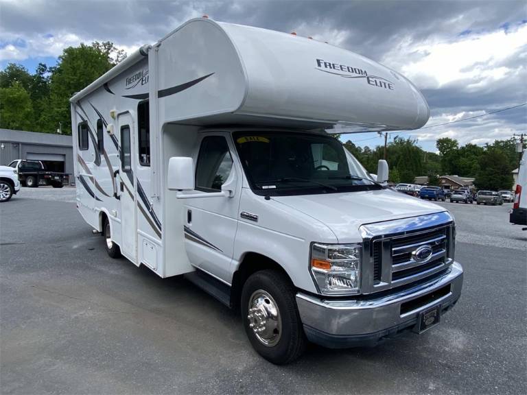 2013 Ford E-350SD Base