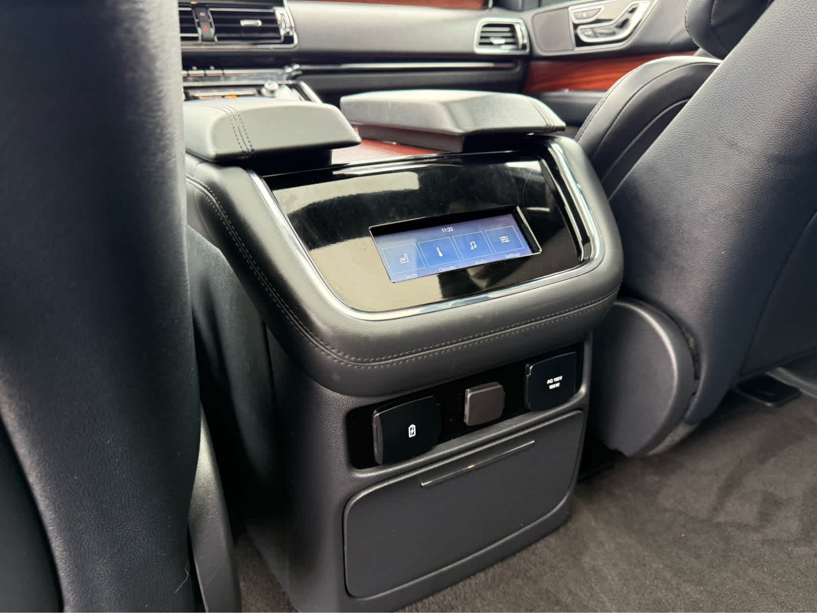 2022 Lincoln Navigator Reserve photo 19