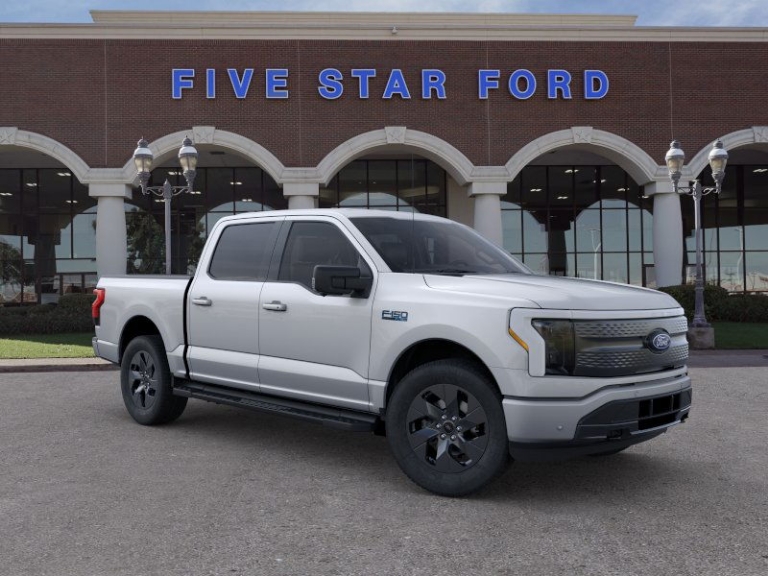 2025 Ford F-150 Lightning Flash