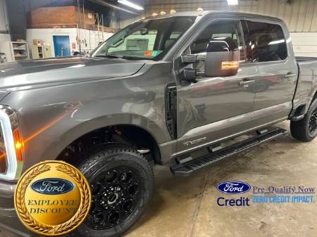 2025 Ford F-350SD LARIAT