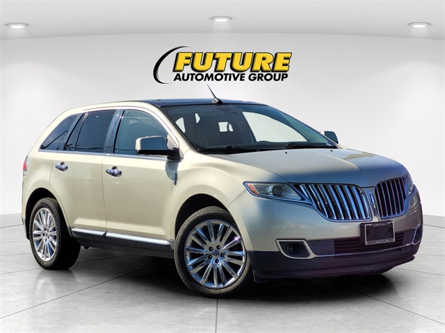 2011 Lincoln Lincoln MKX Base