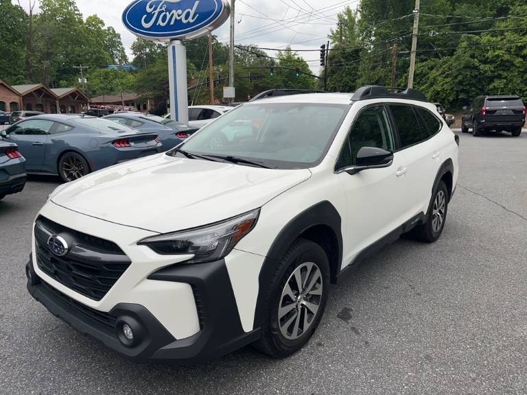 2023 Subaru Outback Premium