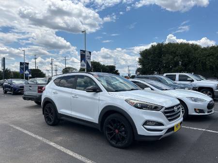 2017 Hyundai Tucson Night