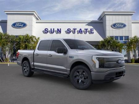 2025 Ford F-150 Lightning Flash