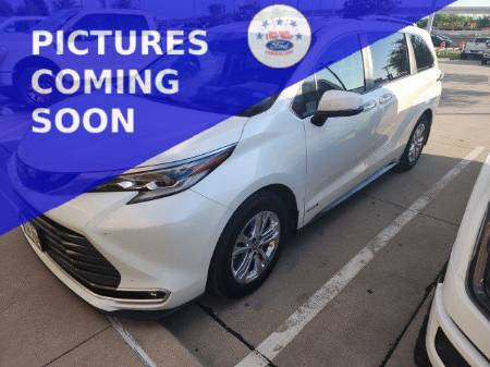 2021 Toyota Sienna Platinum