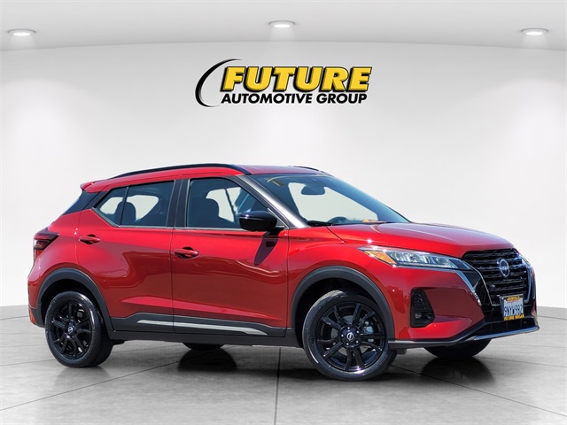 2024 Nissan Kicks SR