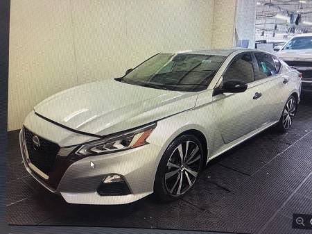 2022 Nissan Altima 2.5 SR