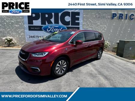 2021 Chrysler Pacifica Hybrid Touring L