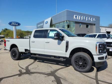 2025 Ford Super Duty F-350 SRW XLT
