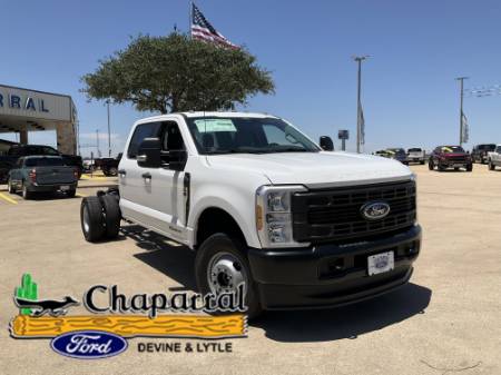 2025 Ford Super Duty F-350 DRW XL