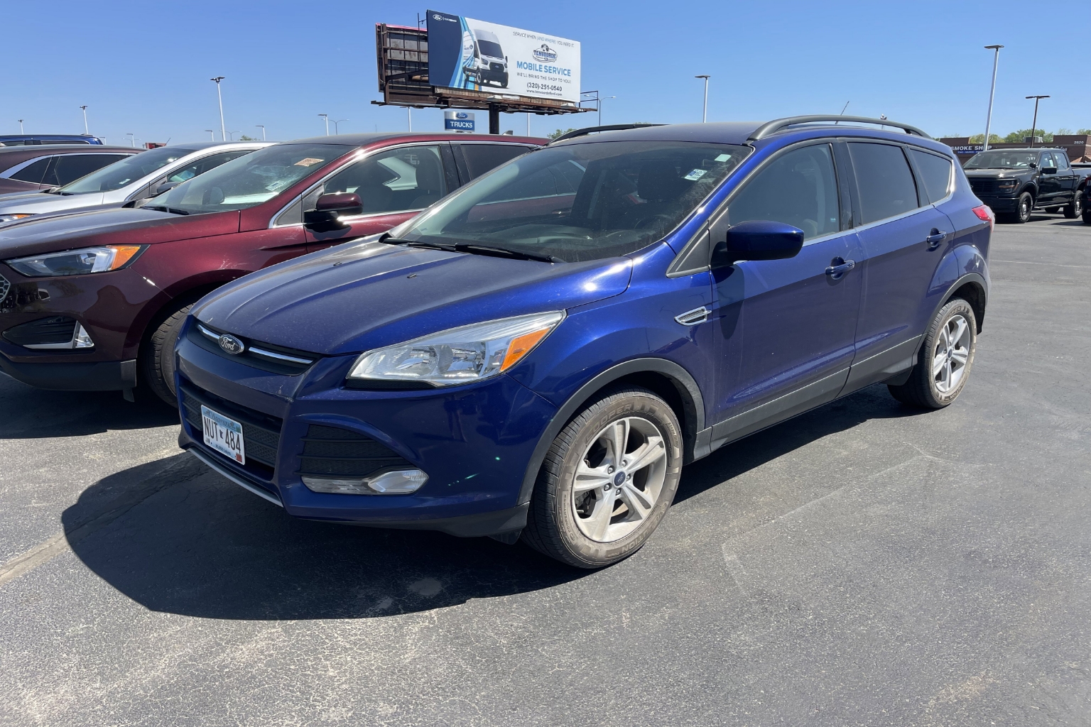 Used 2015 Ford Escape SE with VIN 1FMCU9G99FUC28313 for sale in Saint Cloud, Minnesota